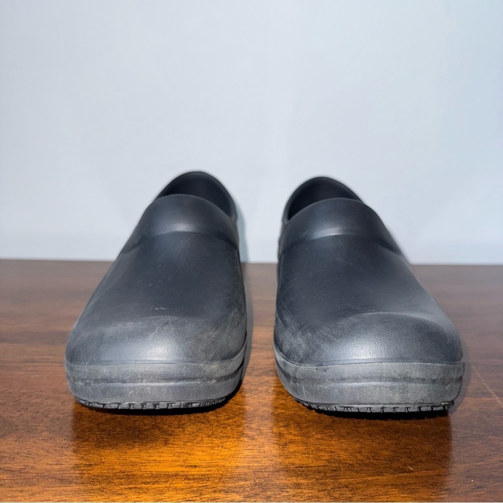 Crocs Women’s Neria Pro II Work Clog Black Size 6 - Picture 4 of 9